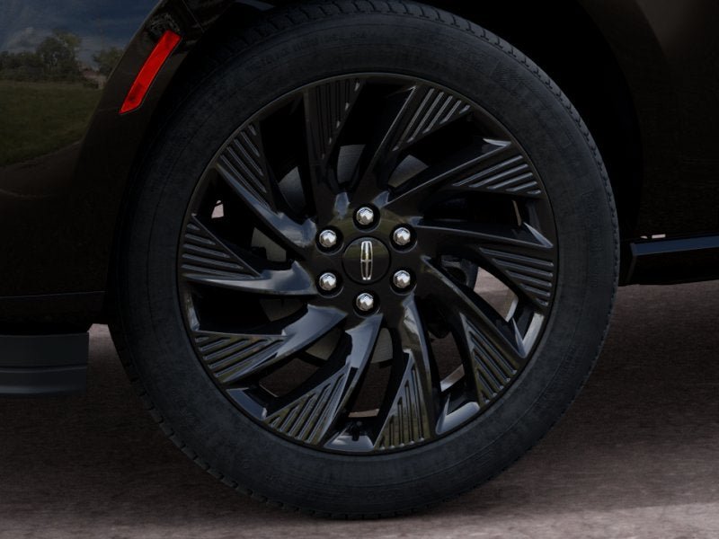 New 2027 Lincoln Navigator Reserve AWD/4WD image 19