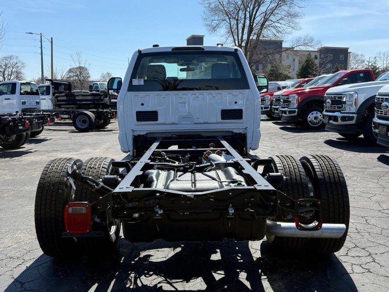 New 2026 Ford F350 XL w/ XL Chrome Package RWD image 3