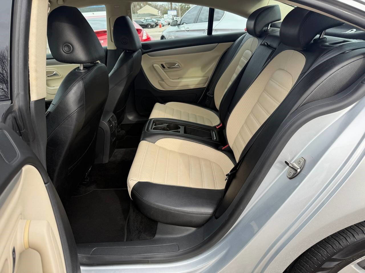 Used 2012 Volkswagen CC Sport image 16