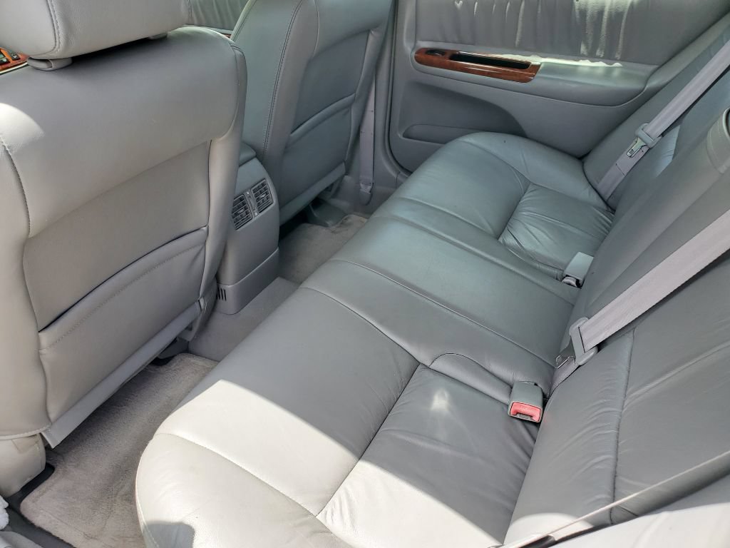 Used 2002 Toyota Camry LE FWD image 25