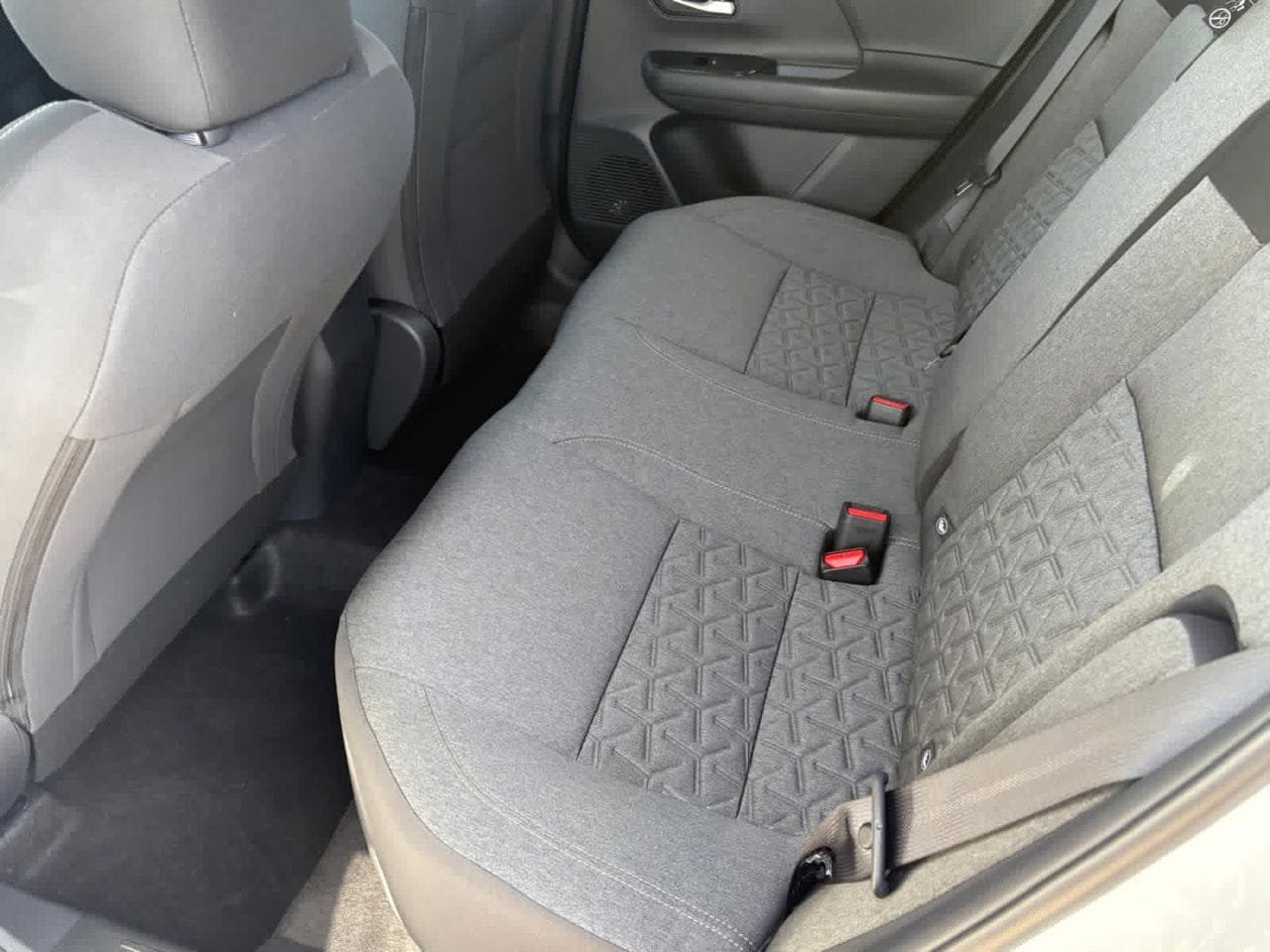 New 2026 Nissan Kicks SV w/ SV Premium Package FWD image 20