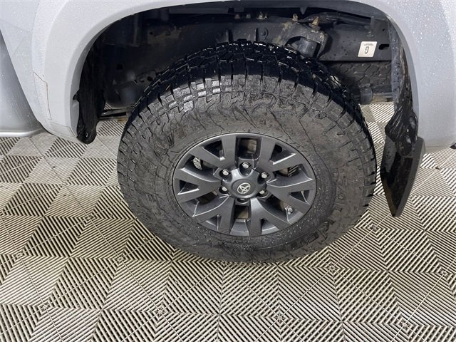 Used 2021 Toyota Tacoma SR5 image 20