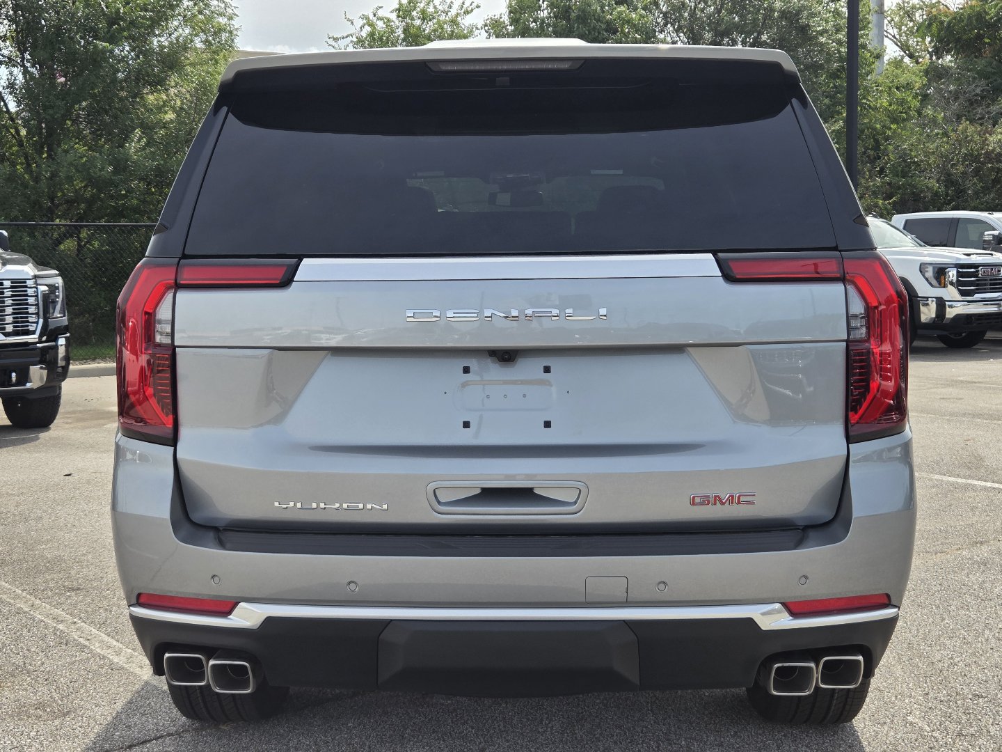 New 2026 GMC Yukon Denali w/ Sun & Power Step Package AWD/4WD image 19
