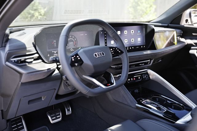 New 2026 Audi SQ5 Premium Plus AWD/4WD image 15