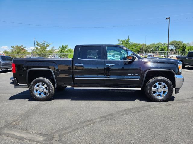 Used 2018 GMC Sierra 2500 SLT w/ Duramax Plus Package AWD/4WD image 2