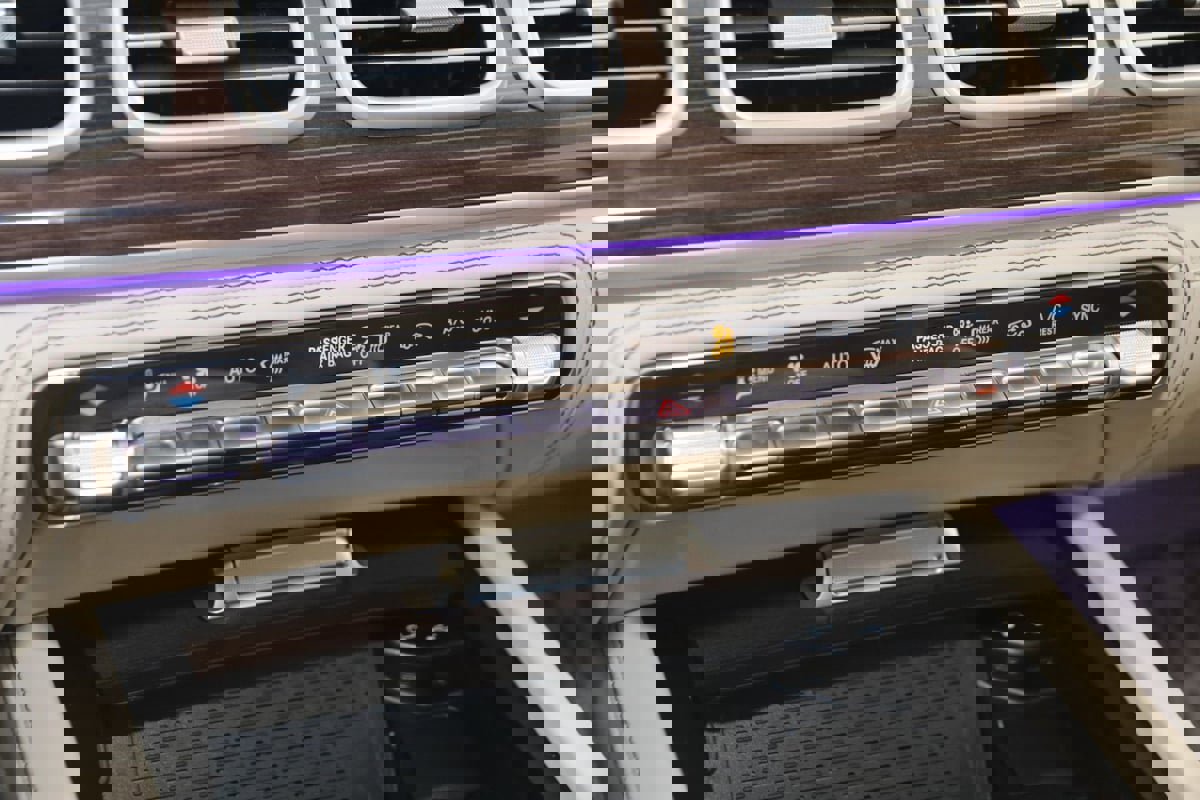 Used 2022 Mercedes-Benz Maybach GLS 600 4MATIC image 51