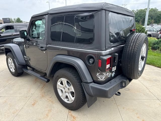 Used 2018 Jeep Wrangler Sport AWD/4WD image 5