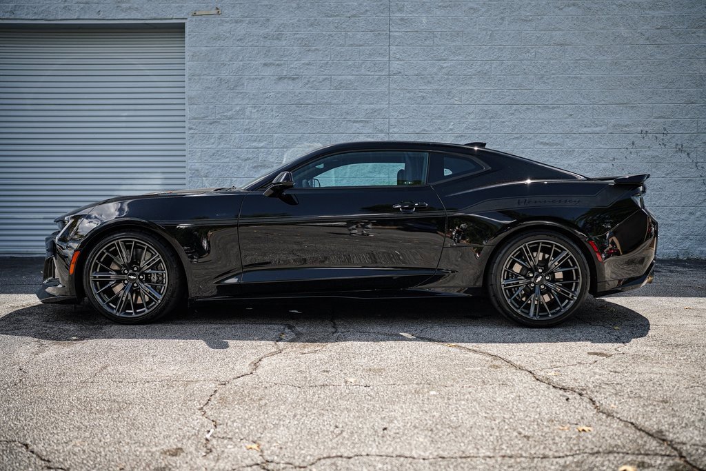 Used 2018 Chevrolet Camaro ZL1 image 9