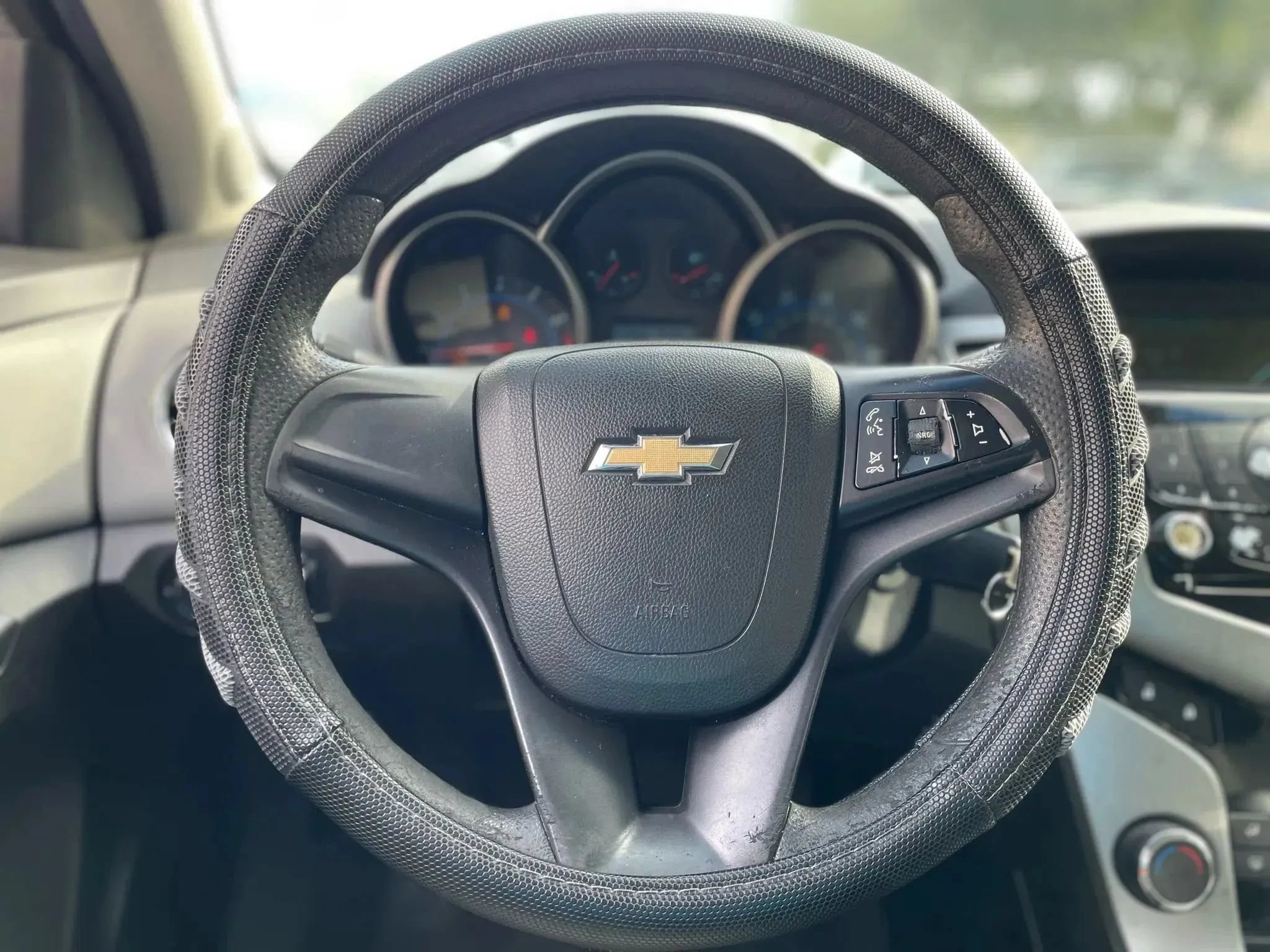 Used 2012 Chevrolet Cruze LS w/ Connectivity Package FWD image 17