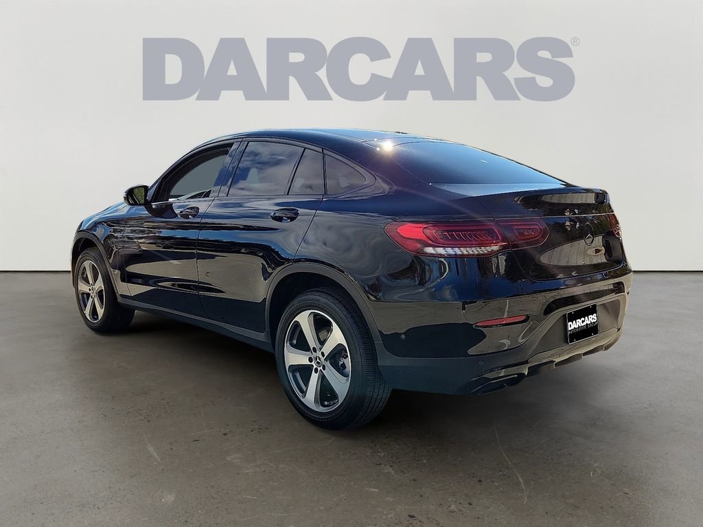 Used 2021 Mercedes-Benz GLC 300 4MATIC Coupe image 4