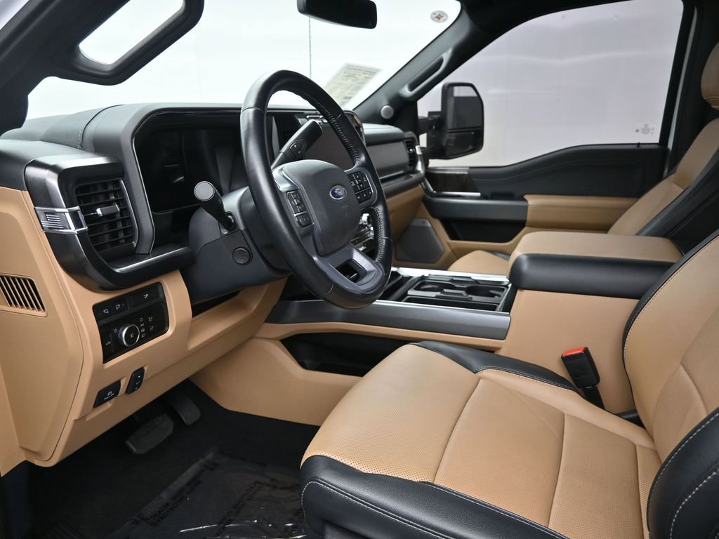 Used 2023 Ford F250 Lariat w/ Lariat Ultimate Package image 11