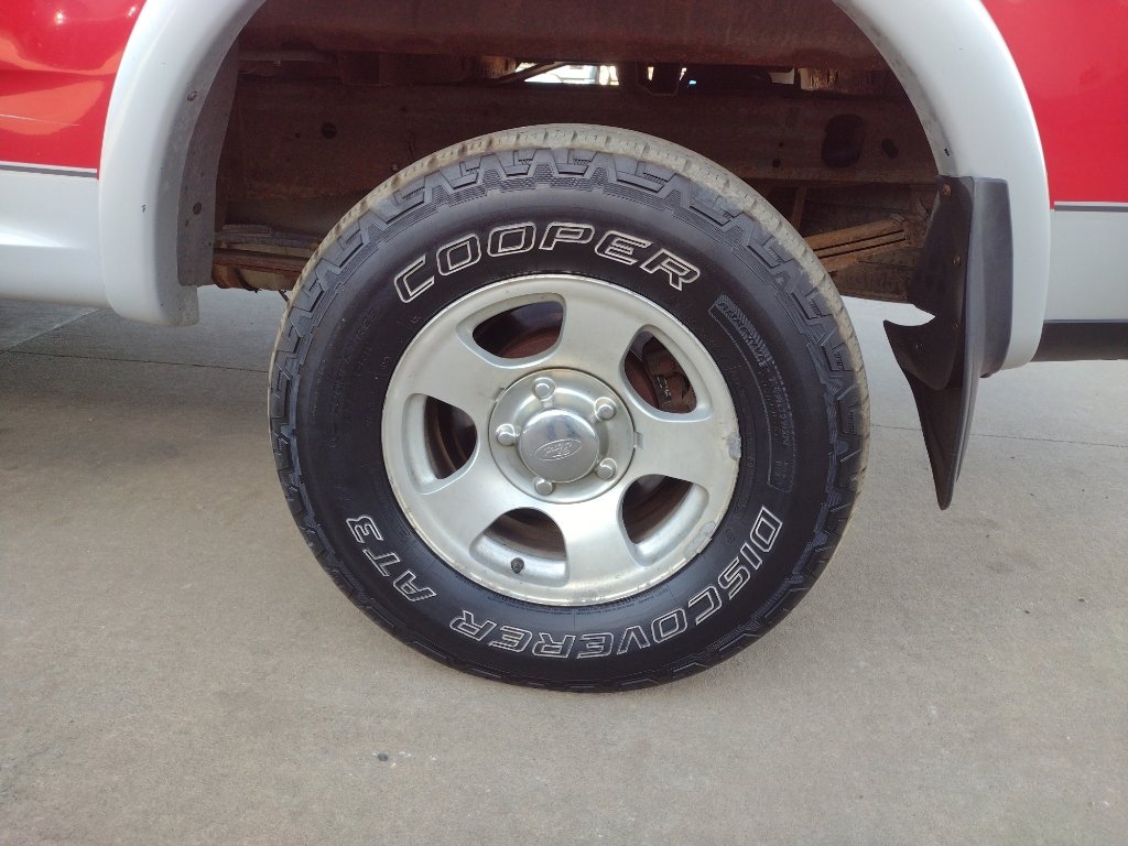 Used 2002 Ford F150 XLT AWD/4WD image 10