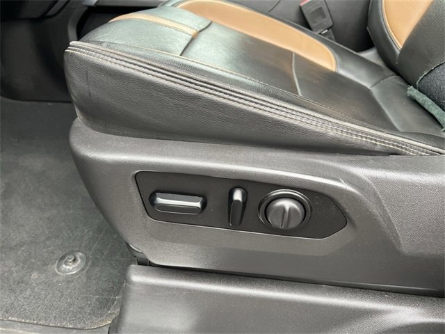 Used 2021 Chevrolet Silverado 2500 LTZ w/ Carhartt Edition image 14