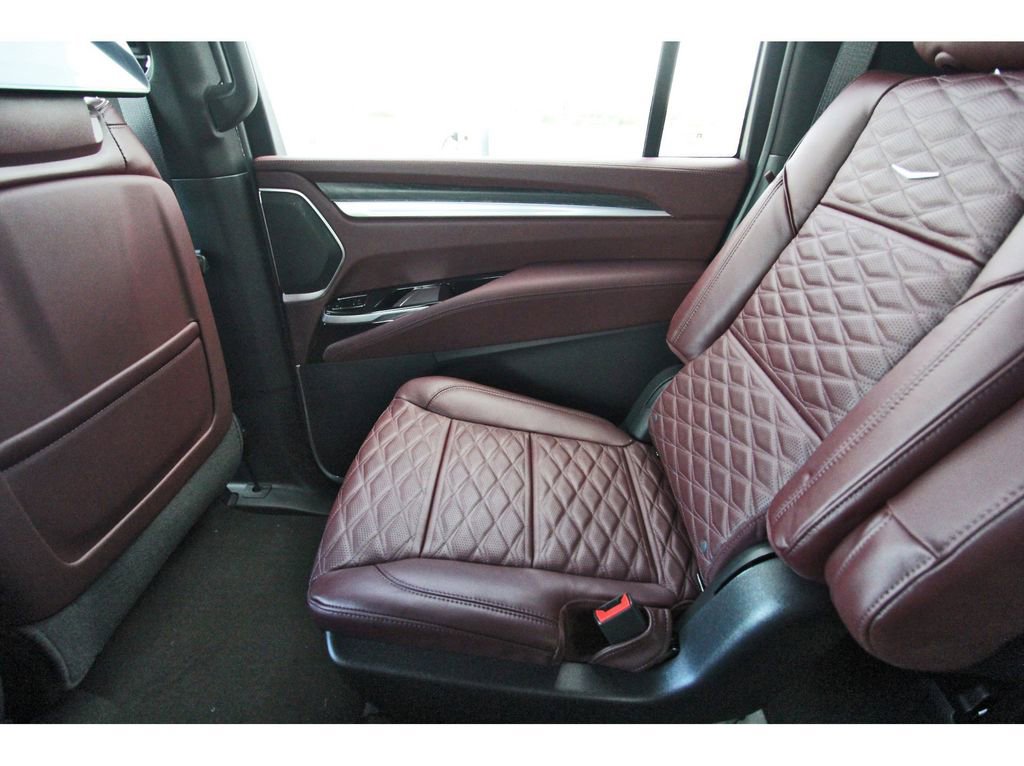 New 2026 Cadillac Escalade ESV Sport image 12