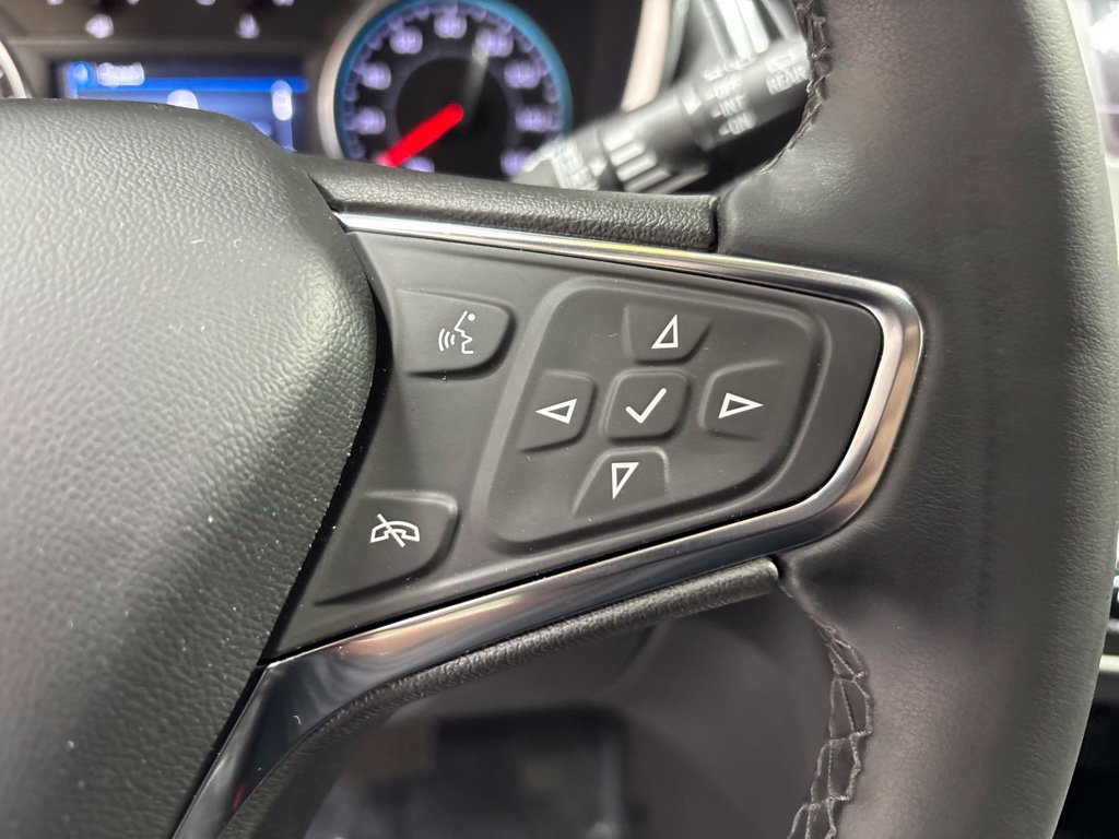 Used 2024 Chevrolet Equinox LT w/ LPO, Floor Liner Package AWD/4WD image 14