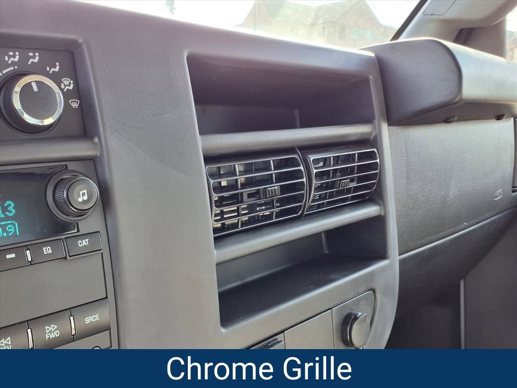 New 2026 Chevrolet Express 4500 w/ Power Convenience Package image 8