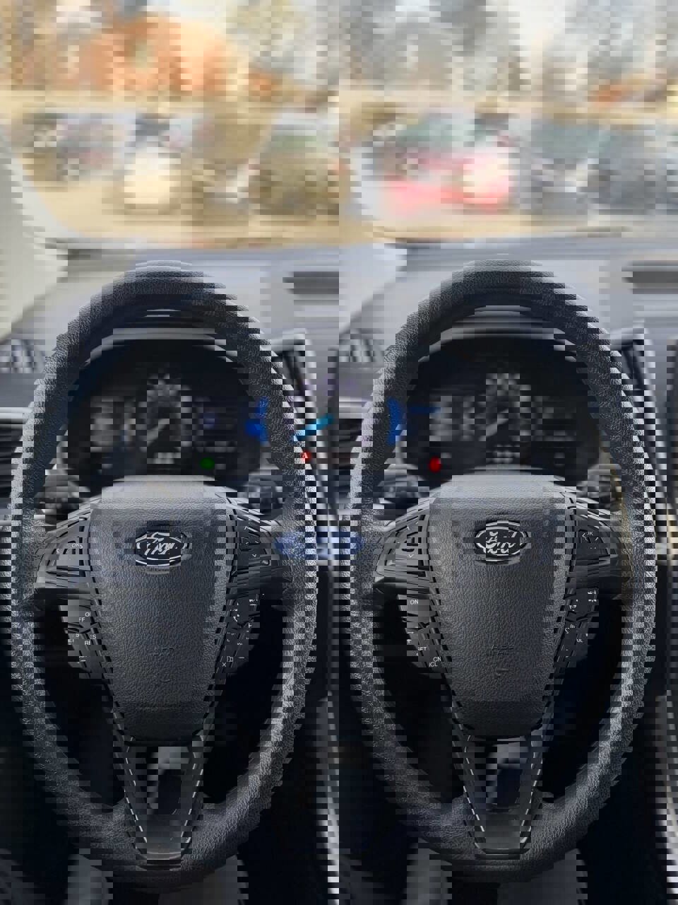 Used 2022 Ford Edge SE w/ Black Appearance Package image 19