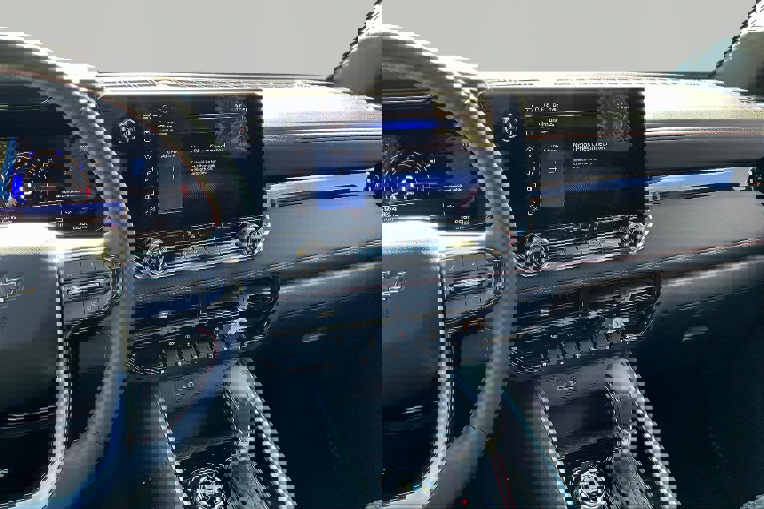 Used 2024 Chevrolet Colorado Z71 w/ Advanced Trailering Package image 11