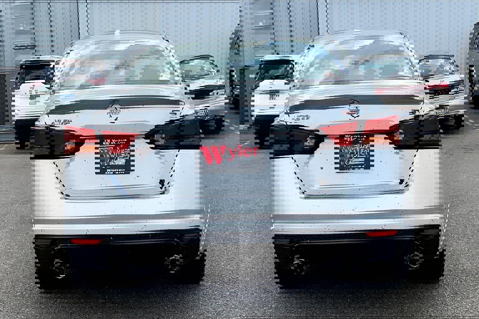 New 2025 Nissan Altima 2.5 SR w/ SR Premium Package image 4