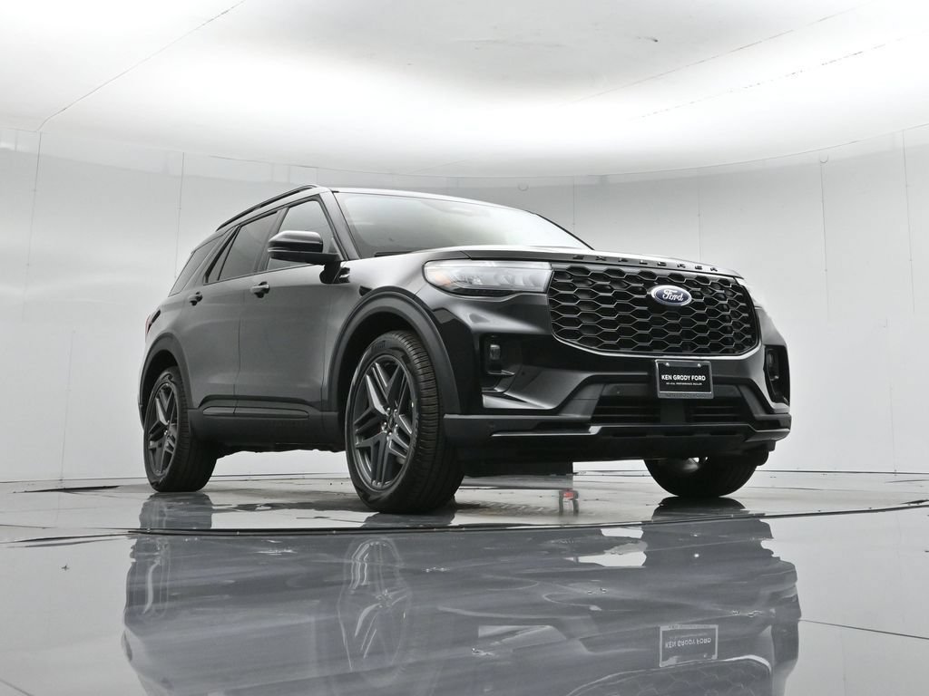 New 2026 Ford Explorer ST-Line w/ ST-Line Street Pack RWD image 45