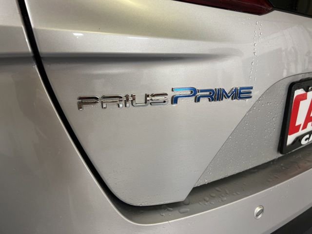 Used 2018 Toyota Prius Prime Premium image 12