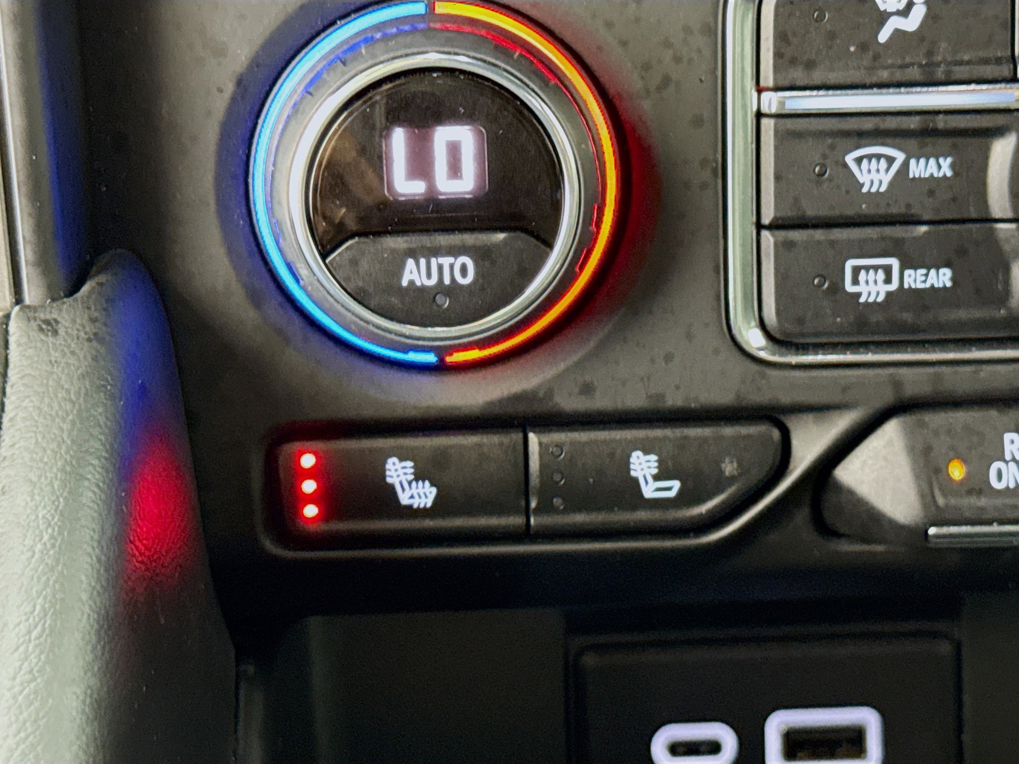 Used 2023 Chevrolet Tahoe LT RWD image 21