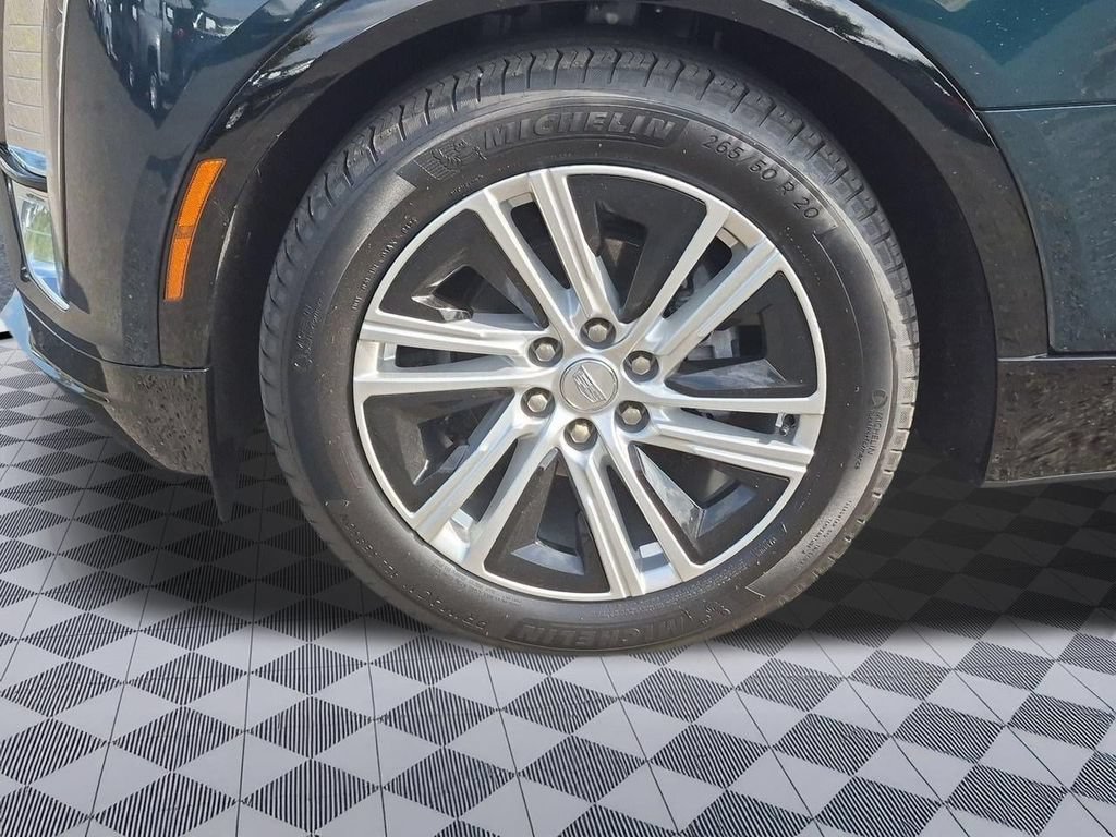 Used 2024 Cadillac Lyriq Tech AWD/4WD image 32