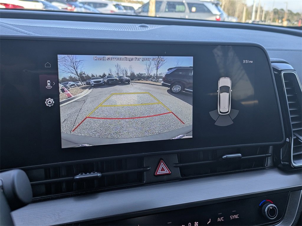 Used 2025 Kia Sportage EX image 20