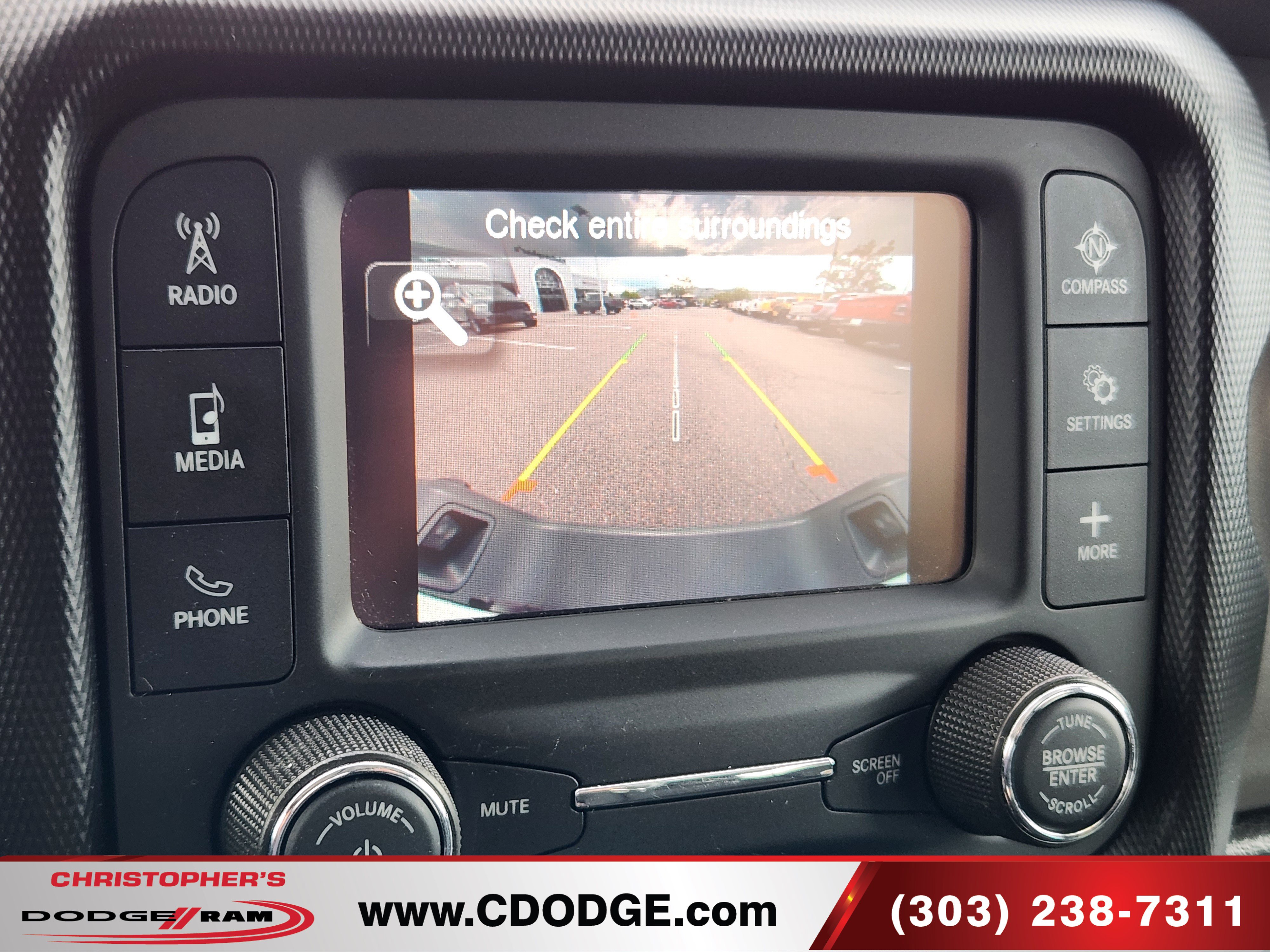 Used 2021 Jeep Gladiator Sport AWD/4WD image 25
