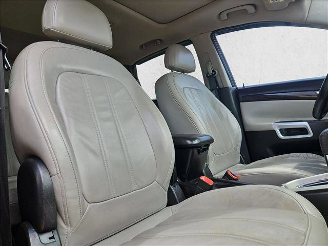 Used 2014 Chevrolet Captiva Sport LTZ FWD image 28