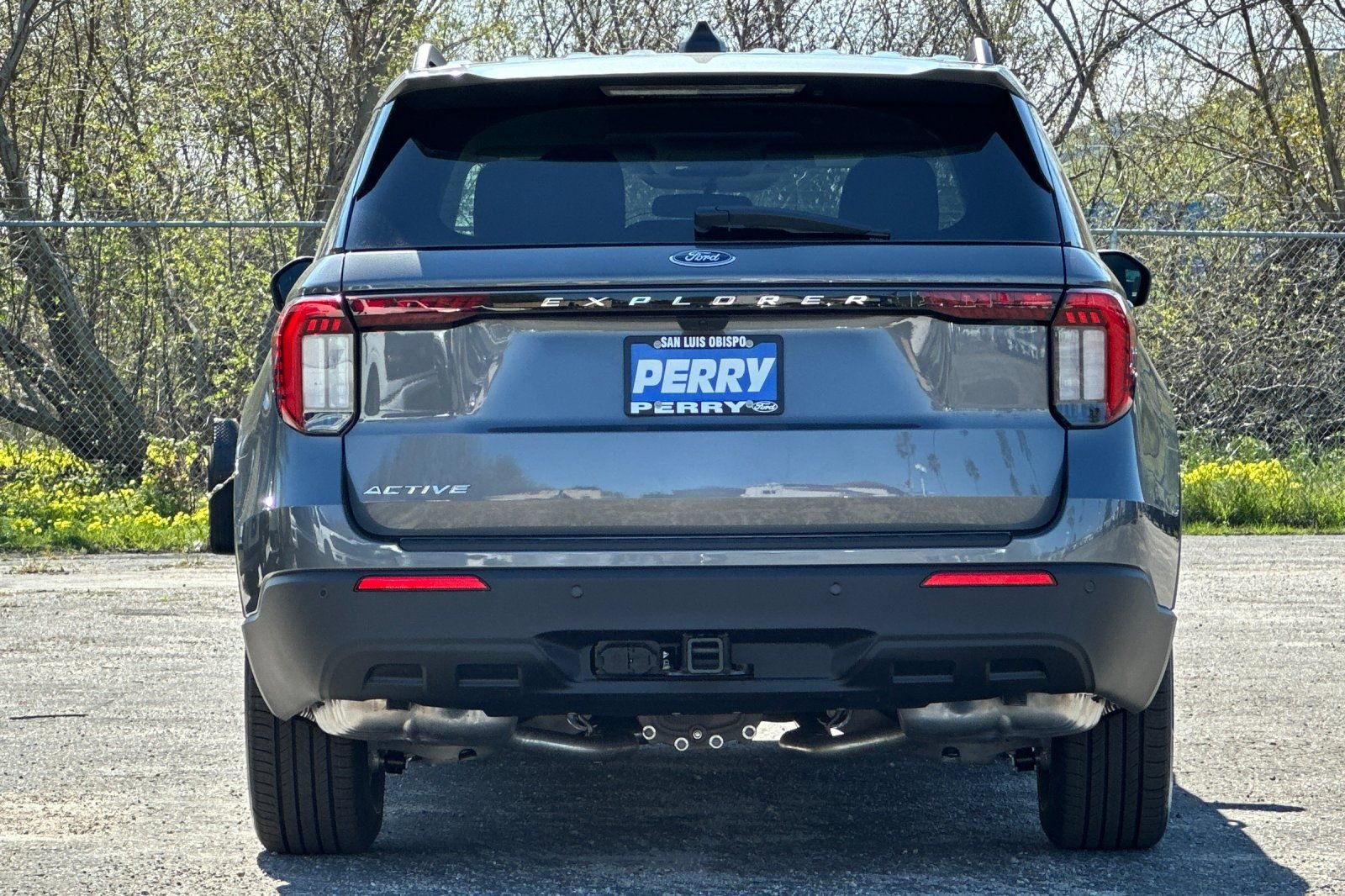New 2026 Ford Explorer Active image 4