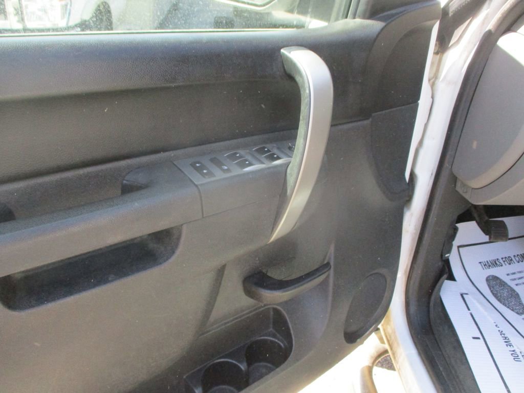 Used 2011 Chevrolet Silverado 1500 LS AWD/4WD image 9