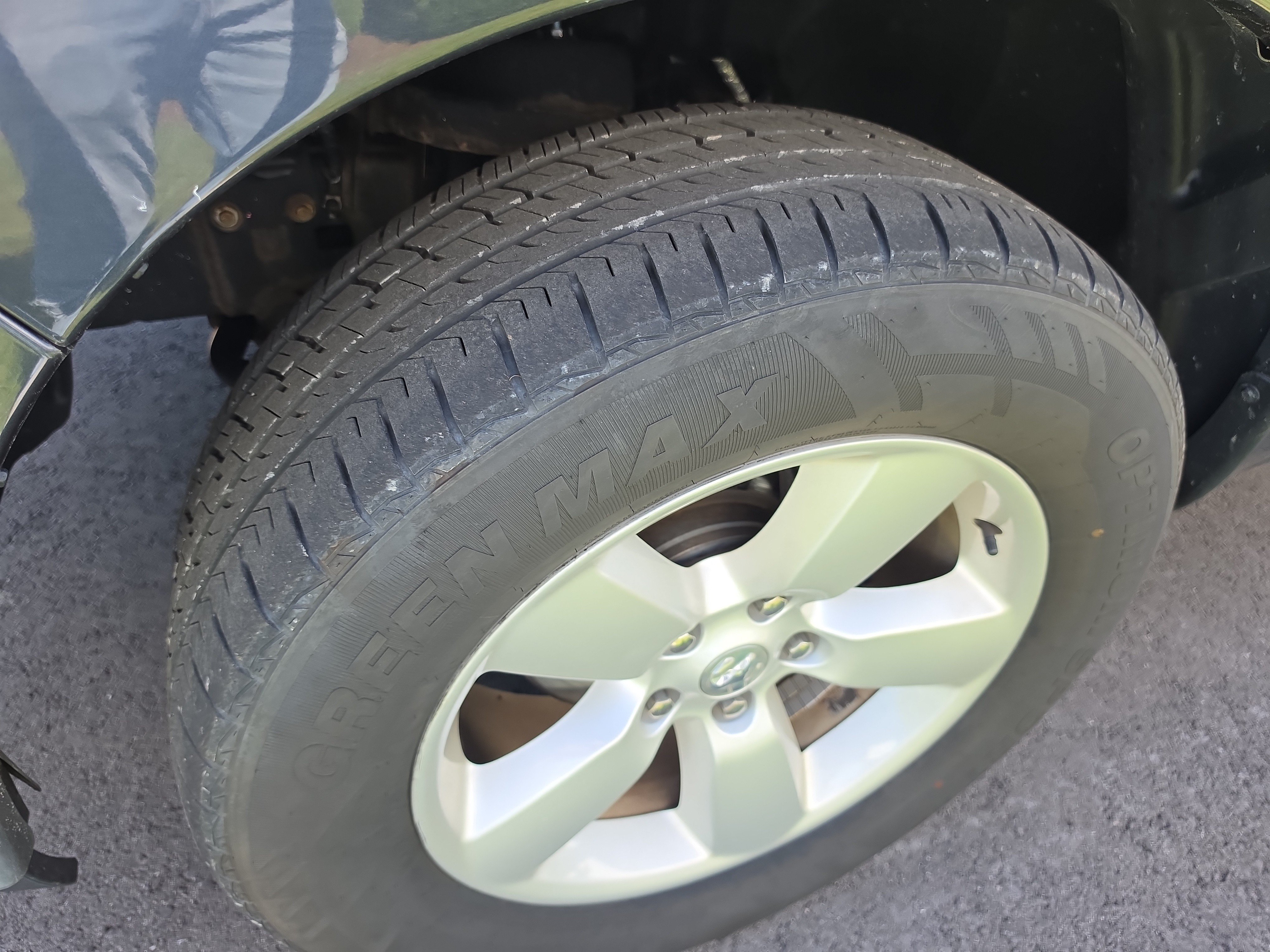 Used 2019 RAM 1500 Classic SLT AWD/4WD image 11