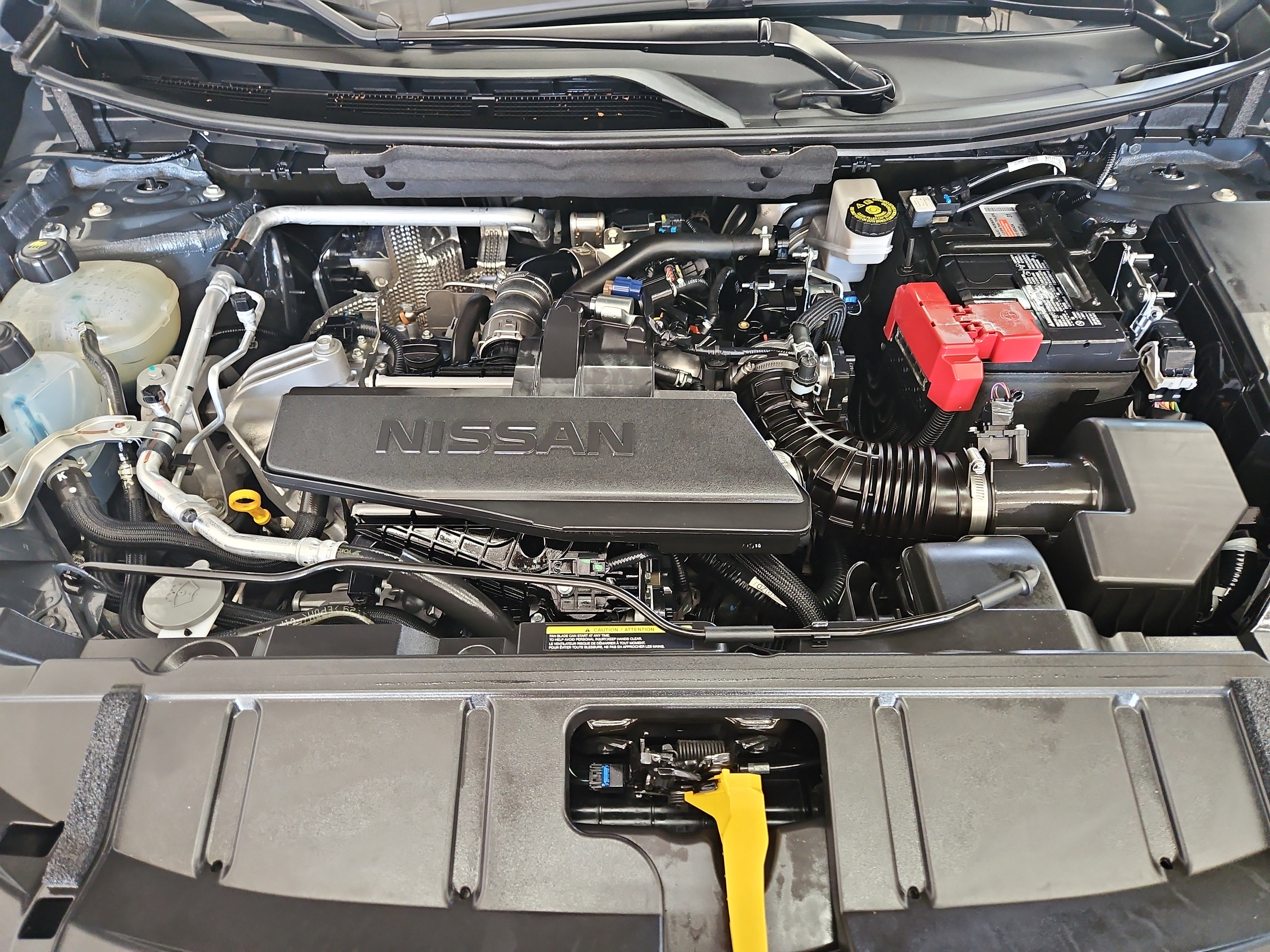 Used 2024 Nissan Rogue S image 27