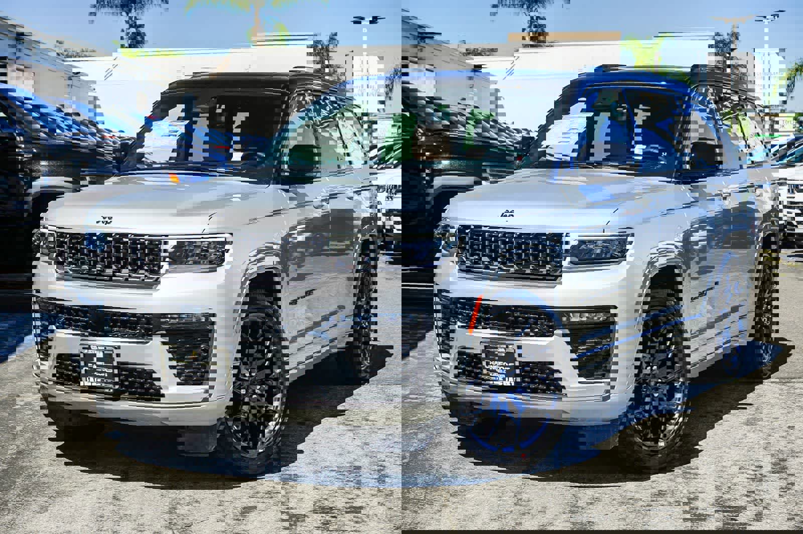 New 2026 Jeep Grand Cherokee L Summit image 1