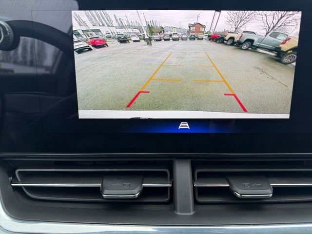 Used 2025 Chevrolet Trax LT w/ LT Convenience Package image 20