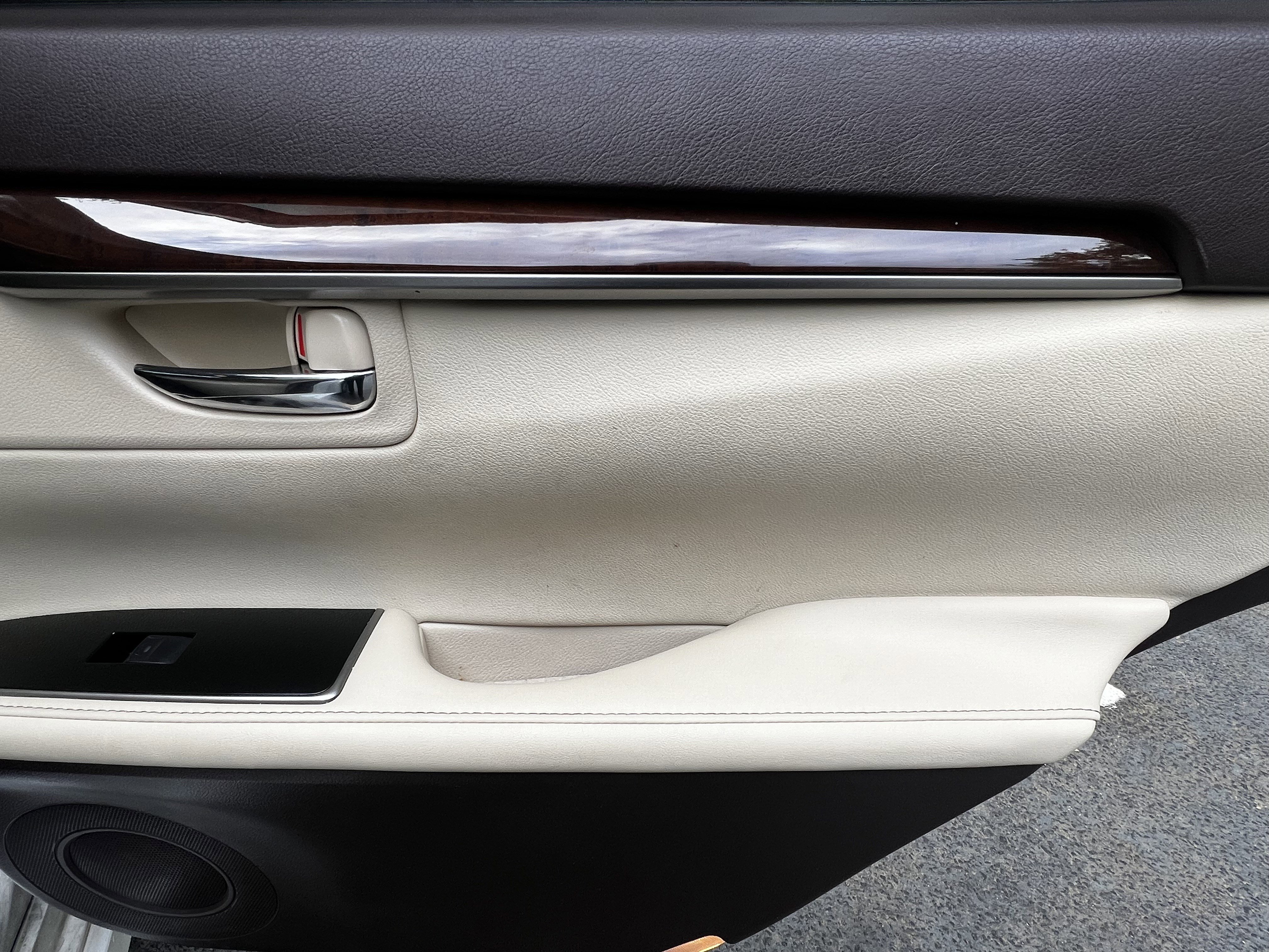 Used 2017 Lexus ES 350 w/ Premium Package image 40