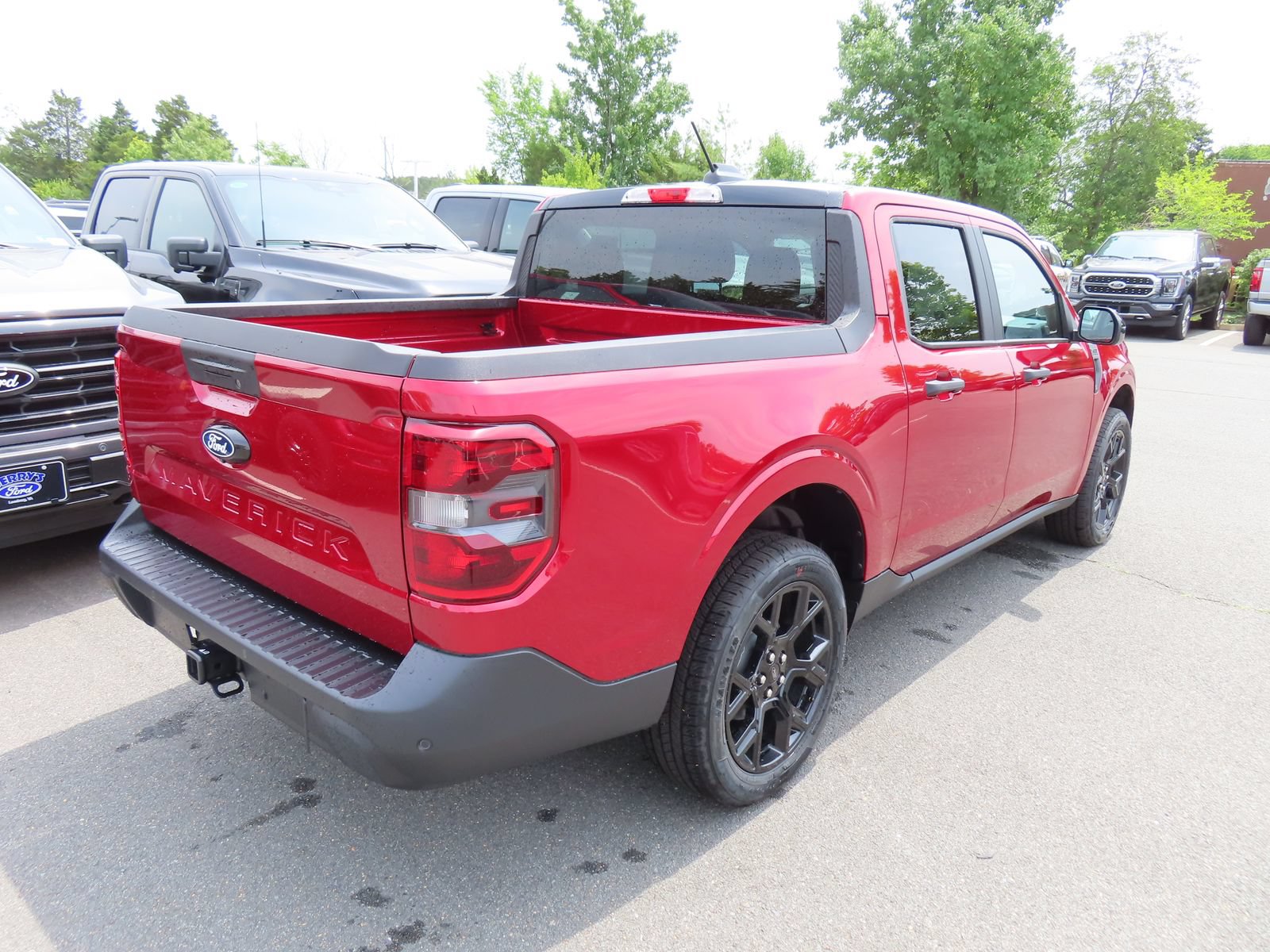 New 2026 Ford Maverick XLT w/ Equipment Group 301A AWD/4WD image 4