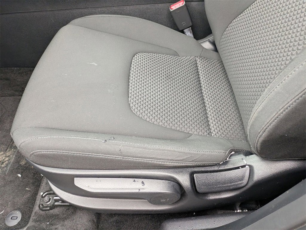 Used 2023 Kia Sportage LX image 14