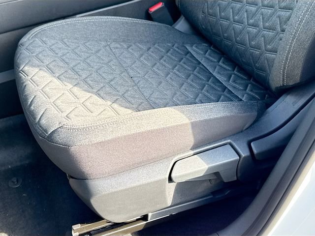 New 2026 Nissan Kicks SV w/ SV Premium Package image 7