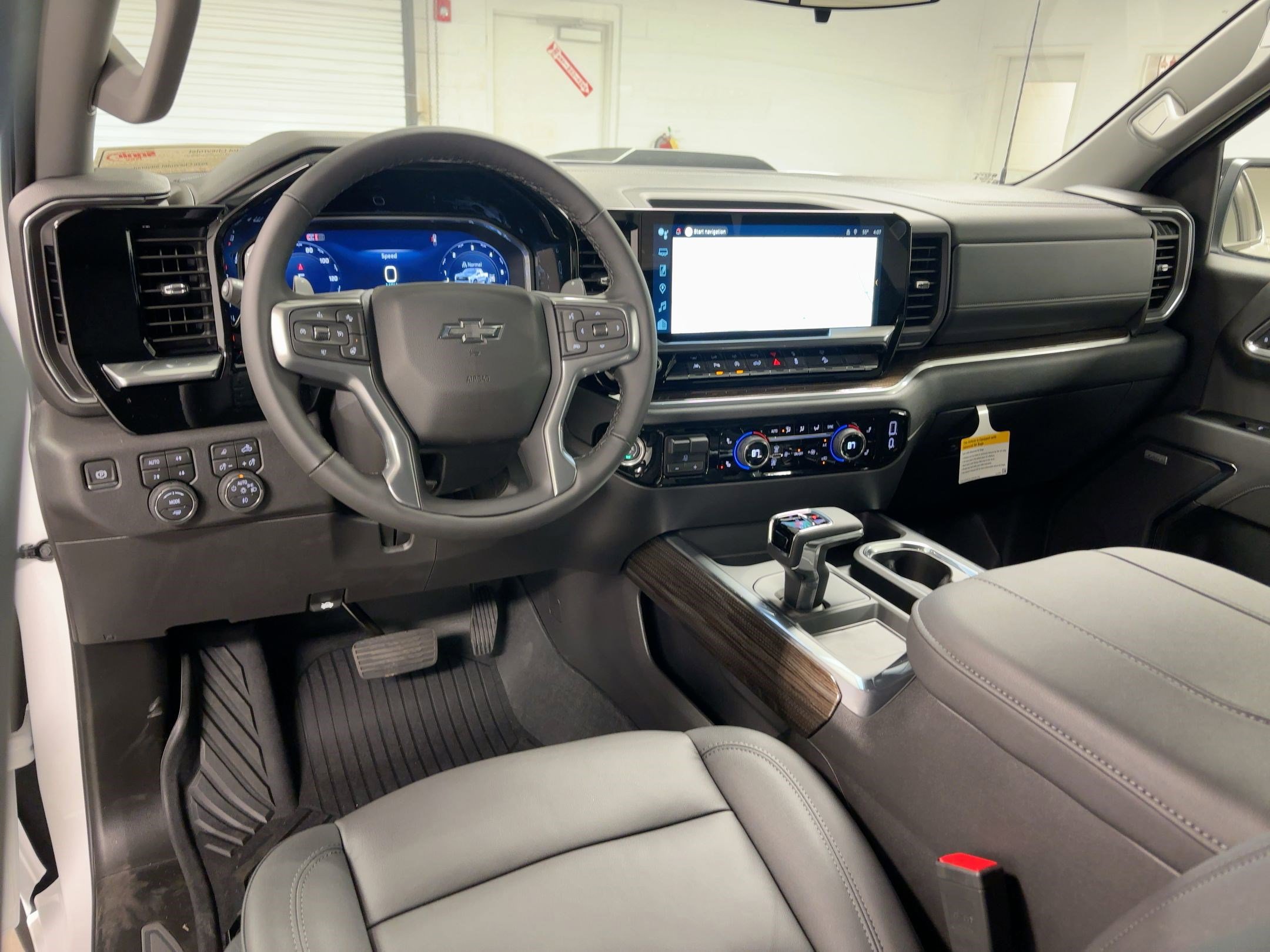 New 2026 Chevrolet Silverado 1500 LT Trail Boss w/ Safety Package image 28