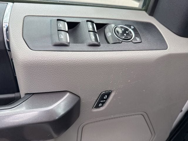 Used 2022 Ford F350 XLT w/ XLT Value Package AWD/4WD image 20