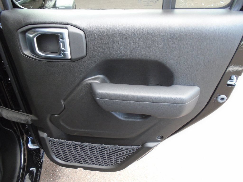 New 2025 Jeep Wrangler Unlimited Sport AWD/4WD image 9