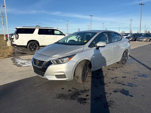 Used 2021 Nissan Versa SV image 7