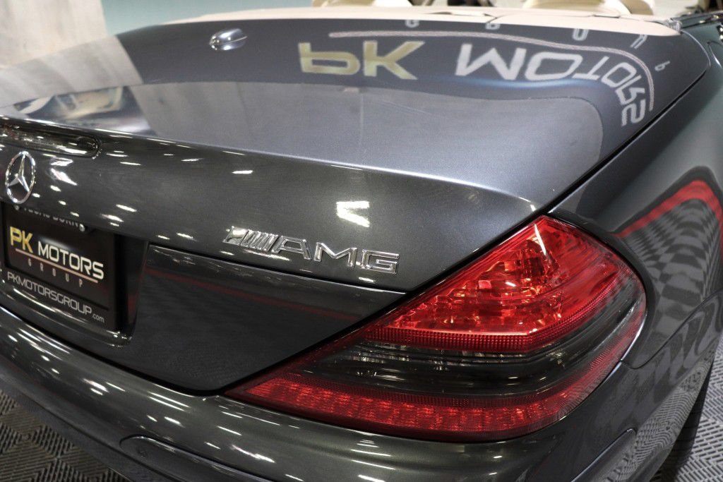 Used 2008 Mercedes-Benz SL 55 AMG image 10