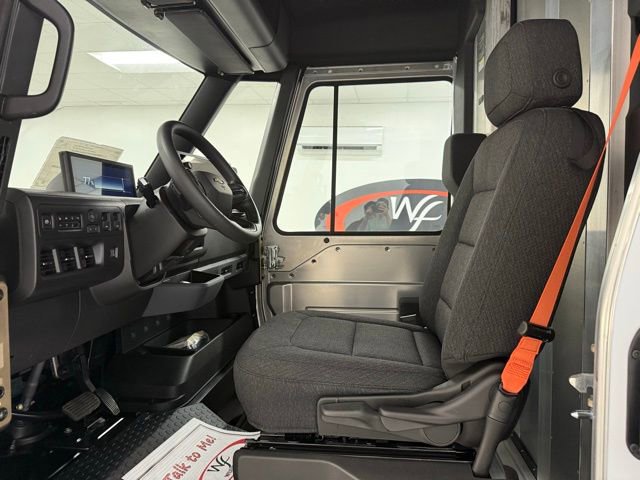 New 2026 Chevrolet Brightdrop 400 w/ Battery Pack, Max Range image 12