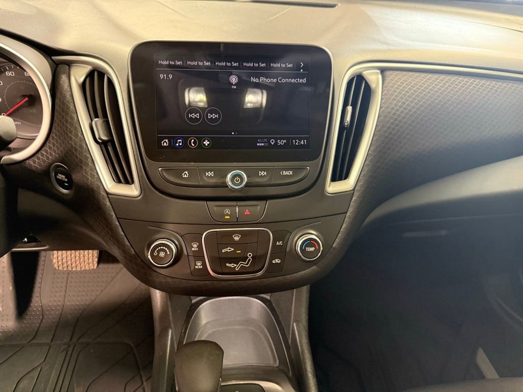 Used 2023 Chevrolet Malibu RS image 14