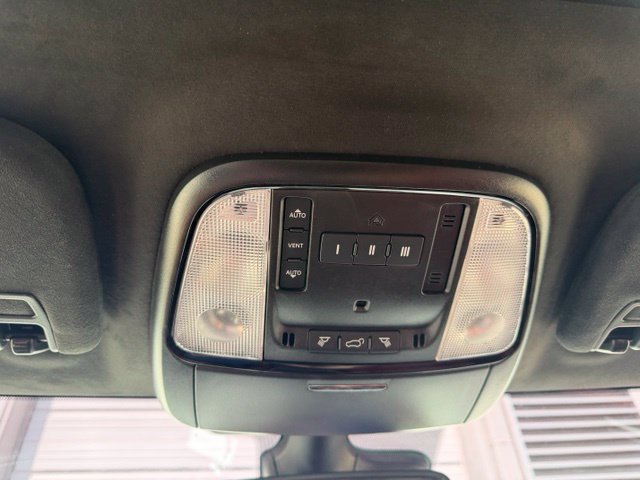 Used 2024 Dodge Durango SRT Hellcat AWD/4WD image 32