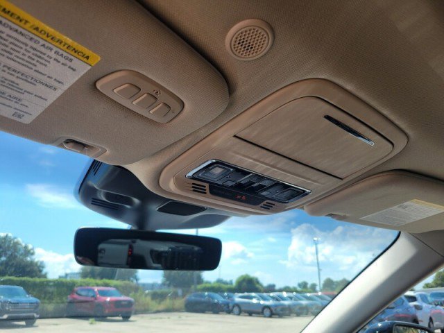 Used 2023 Lincoln Aviator Reserve image 28