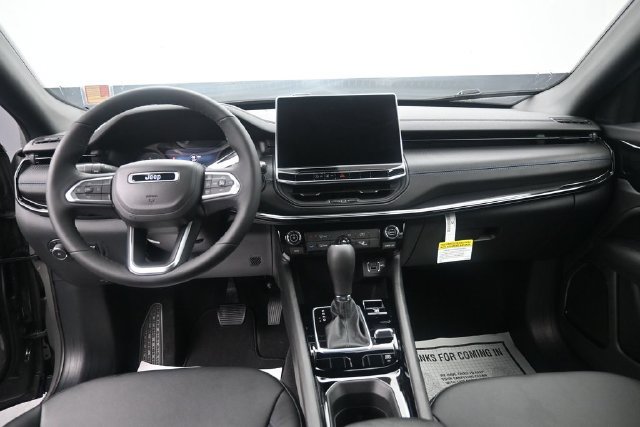 New 2027 Jeep Compass Latitude AWD/4WD image 27